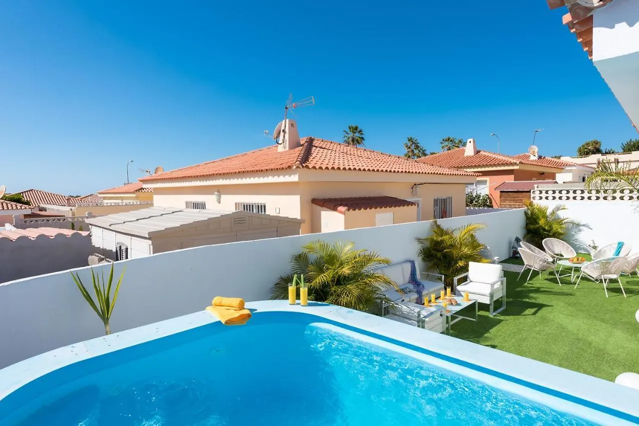 Villa Sueno, Private Pool كالاو سالفاجي