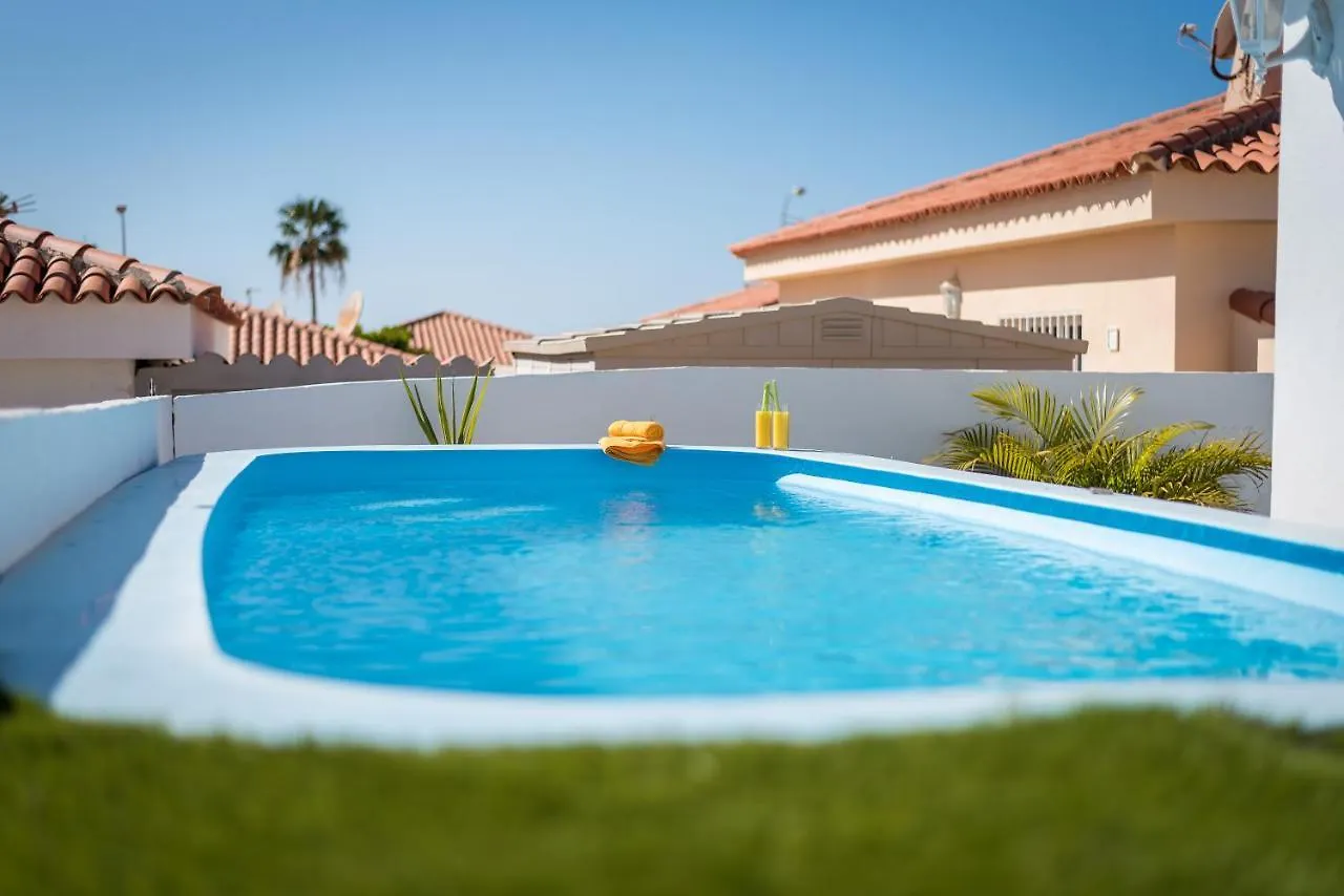 Villa Sueno, Private Pool كالاو سالفاجي